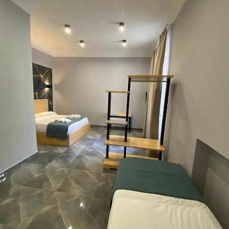 Hotel Be Italian Flat Sanfelice Neapel Exterior foto