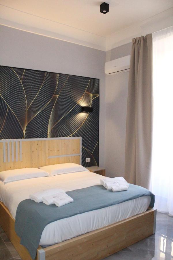 Hotel Be Italian Flat Sanfelice Neapel Exterior foto