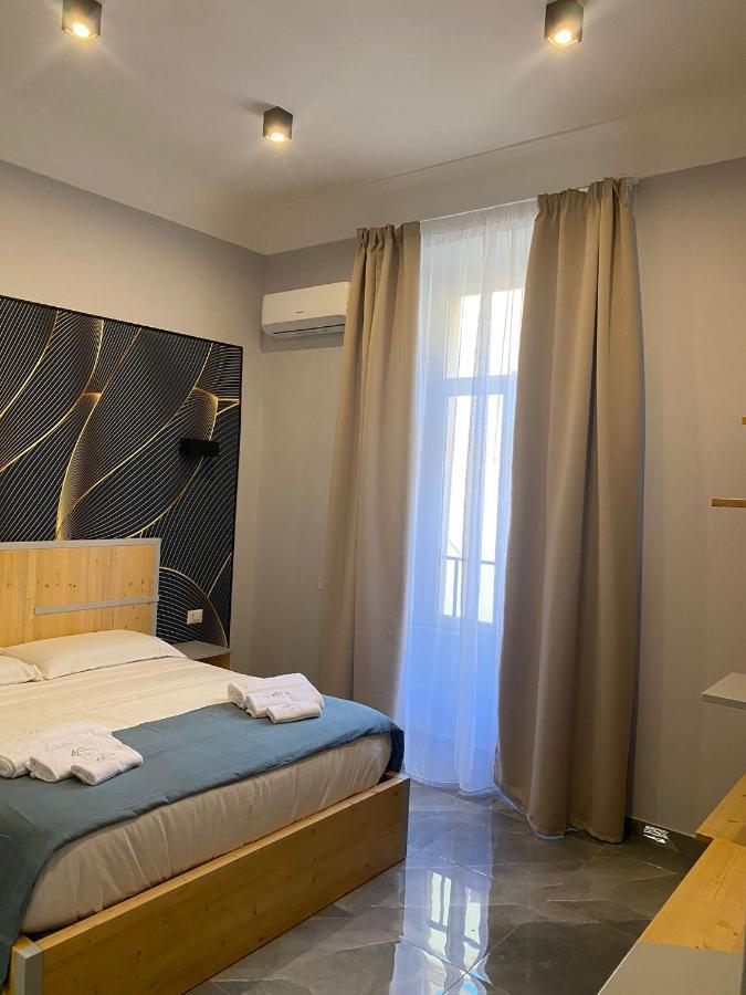 Hotel Be Italian Flat Sanfelice Neapel Exterior foto